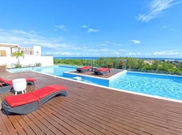 Departamento · 54m² · 1 Recámara · 1 Estacionamiento · En Venta | Departamento Amueblado Cerca de La Playa con Rooftop y Vista Al Mar