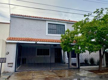 Casa de 4 habitaciones, Saltillo · Casa en Renta en Ampliación Kiosco – Al Norte de Saltillo - Recámara Planta Baja