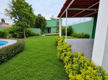 Casa de 4 habitaciones, Ayala · Casa con Alberca y Temazcal en Ayala Morelos Cesion de Derechos