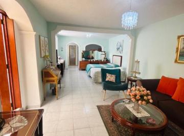 Casa de 2 habitaciones, · Se Vende Casa con Excelente Ubicación en Escandon