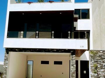 Casa · 331m² · 4 Recámaras · 2 Estacionamientos · Casa - Cumbres Elite Premier