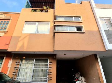 Casa en condominio 63m² Venta Jardines de La Paz · Casa en Coto Privado