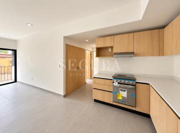 Departamento de 2 habitaciones, Coyoacán · Departamento de 2 Recámaras y 2 Baños, con Balcón y Estacionamiento en El Reloj, Coyoacán