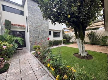 Casa de 3 habitaciones, Atizapán de Zaragoza · Casa en Esquina en Venta
