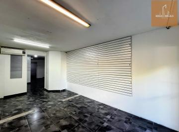 Local comercial · 100m² · 1 Estacionamiento · Local en Renta Av San Sebastian