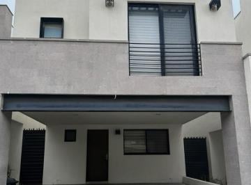 Casa · 3 Recámaras · Casa en Fraccionamiento Monticello
