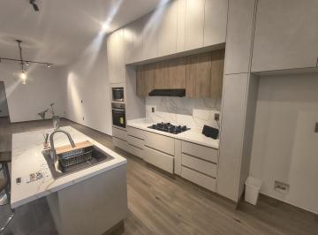 Casa · 165m² · 3 Recámaras · 2 Estacionamientos · Casa de Una Planta en Venta, Estrénala, La Condesa Juriquilla