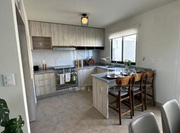 Casa de 4 habitaciones, El Marqués · Casa en Venta - Teruel - Ziré