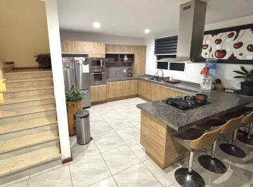 Casa de 3 habitaciones, Morelia · Casa Hermosa en Vistas Altozano