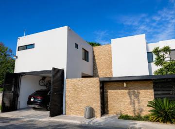 Casa de 3 habitaciones, Mérida · Renta Casa 3 Recamaras Amueblada