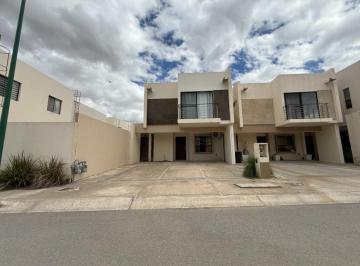 Casa · 130m² · 3 Recámaras · 2 Estacionamientos · Casa en Renta en Fraccionamiento La Gavia, Ciudad Juárez Chihuahua