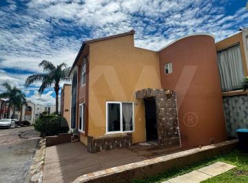 Casa de 4 habitaciones, San Pedro Tlaquepaque · Casa en Venta en Olivos Residencial, Coto Olmos