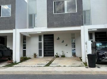 Casa de 3 habitaciones, Benito Juárez · Venta de Casa en Jardines del Sur 6, Cancun Qroo