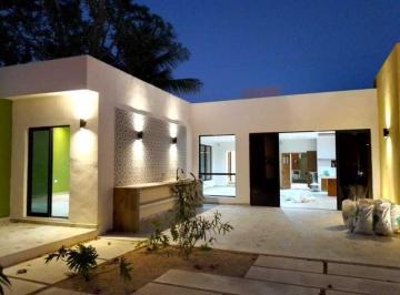 Casa de 3 habitaciones, Mérida · Casa en El Centro de Merida Ideal Para Airbnb