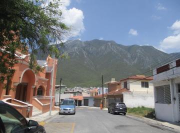 Casa · 333m² · Casa en Venta Las Brisas, Monterrey