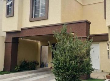 Casa · 1m² · 3 Recámaras · 2 Estacionamientos · Casa en Venta Caminos del Valle