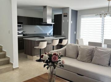 0ef6376da8231cb647a7dca824028e632d54bcc9bfabacc9c8d2f30d9e337cd3 · Casa en Condominio en Venta Residencial El Refugio