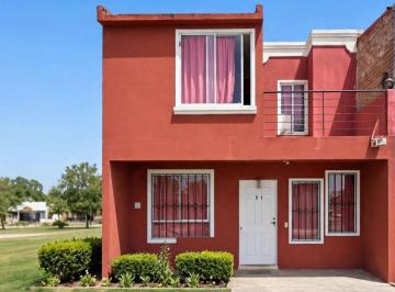 casa en venta en Zapopan con disposición al frente. La propiedad cuenta con 112  · Casa en Venta en Tesistan Zapopan con 3 Recamaras