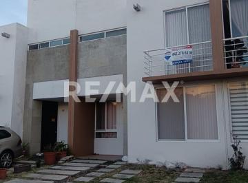 24e9374df3d436c9892205e4e8f83ea845e06d0aec31a5bfb9135468b64346c9 · Casa en Condominio en Venta El Mirador