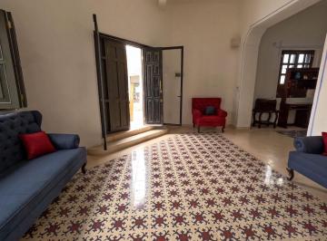 Casa · 135m² · 2 Recámaras · Casa en Renta Merida, Centro Santiago, Hermosa Casa Amueblada (Arc - 1020)