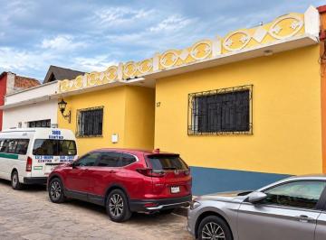 Local comercial , San Cristóbal de las Casas · Propiedad en Renta Para Negocio U Oficinas en El Centro de San Cristóbal