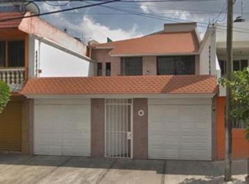 Casa de 3 habitaciones, Gustavo A. Madero · Venta de Casa en Villa de Aragon en Gustavo a Madero en Cdmx