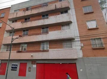 Casa de 2 habitaciones, Benito Juárez · Venta de Casa en Col Merced Gomez Av Centenario Benito Juarez Cdmx