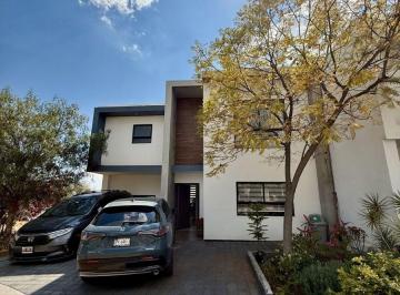 ac335486f69738d7792ba768367e86181a7c7b521fee44e06bc15c0d598734c0 · Casa en Venta Juriquilla Campestre