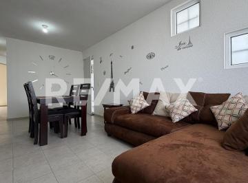 582ccabc0939bd28b1069a41245b472f7bab96618bb7cee154983577f10dc3c7 · Casa en Condominio en Venta Los Viñedos