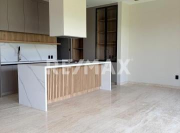 8d6fb22d75fd9a079325fa95cf63c1e3a271f5fb1a678e7c81f2fe5428a7953f · Casa en Venta El Campanario Lomas Norte Querétaro Vistas Privilegiadas