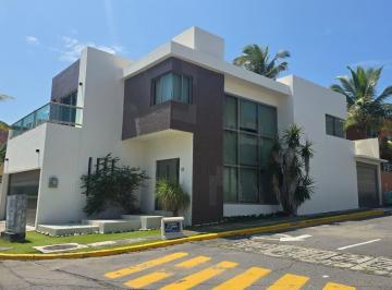 Casa · 216m² · 3 Recámaras · 3 Estacionamientos · Casa en Renta | Playas del Conchal – Riviera Veracruzana, Alvarado, Ver.