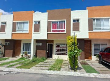 Casa de 3 habitaciones, Zapopan · Casa en Venta Zafiro Altus Quintas