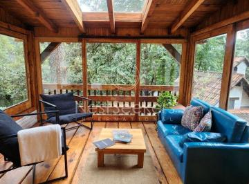 Casa de 3 habitaciones, Valle de Bravo · Cabaña en Renta en Avandaro