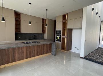 f5a46d66cd97f7aabacae8e5e550c530f5cd4d4ffb27b527df46559cc47bb87c · Casa en Venta Bugambilias