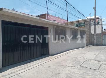 Casa · 114m² · 3 Recámaras · 1 Estacionamiento · Casa en Renta en Sta Clara Coatitla Ecatepec de Morelos