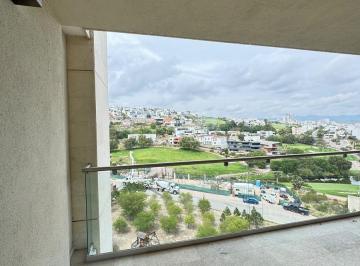 Departamento · 320m² · 3 Recámaras · 3 Estacionamientos · Departamento en Club de Golf La Loma