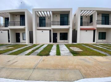 Casa · 168m² · 2 Recámaras · 2 Estacionamientos · Renta Casa en Ciudadela Av 135 Poligono Sur