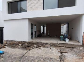 Casa de 3 habitaciones, Emiliano Zapata · Casa Nueva en Venta | Alberca Privada| Privada con Portón Eléctrico | 3 de Mayo