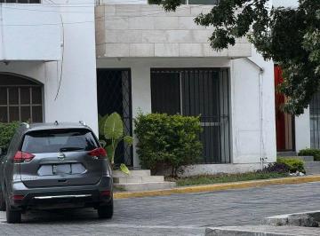 0f3eb940b7369e05ab74bb25a354021d8ffb6760fbbe6ab06d986285c72a204a · Townhouse en Venta Colonia Santa Engracia