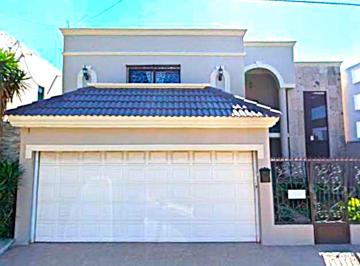 Casa de 5 habitaciones, Matamoros · Veenta de Casa en Fracc Valle de Magisterio, Matamoros, Tamaulipas.