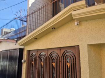 Casa de 4 habitaciones, Xochimilco · Casa en Venta, Barrio 18