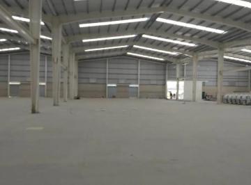 1 · Renta de Bodega, Periférico, Autopista "1,750 M&sup2;"