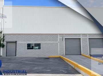 Bodega comercial · 800m² · 6 Estacionamientos · Bodega Industrial en Renta en Santa Catarina