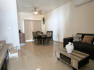 Casa en condominio de 3 habitaciones, Solidaridad · Hermosa Casa en Renta 3 Recámaras, Residencial Selvanova