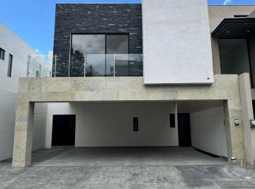 Casa de 3 habitaciones, Monterrey · Venta de Casa en Las Esmeraldas