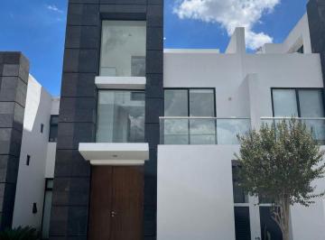 Casa de 3 habitaciones, Querétaro · Casa en Renta en Condominio Pontevedra III | Valle de Juriquilla, Querétaro