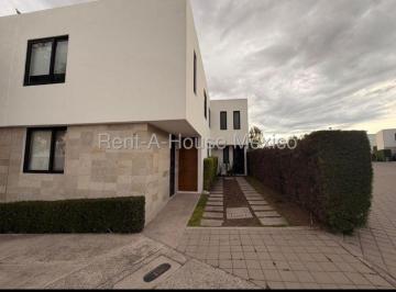 Casa en condominio de 4 habitaciones, Querétaro · Casa en El Refugio en Renta en Esquina y con 4 Recámaras.