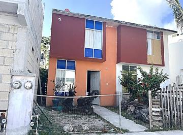 Casa de 1 habitación, Solidaridad · Se Vende Casa