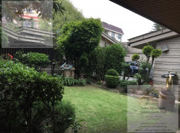 Casa · 998m² · 3 Recámaras · 4 Estacionamientos · Casa en Bosques de Las Lomas