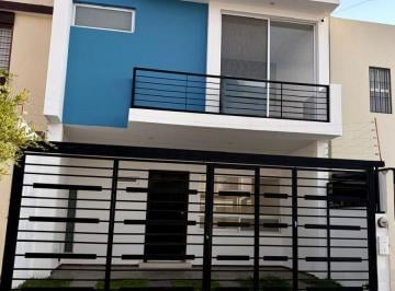 Casa de 3 habitaciones, Zapopan · Casa en Venta en El Centinela II - Paseo del Cedro 563